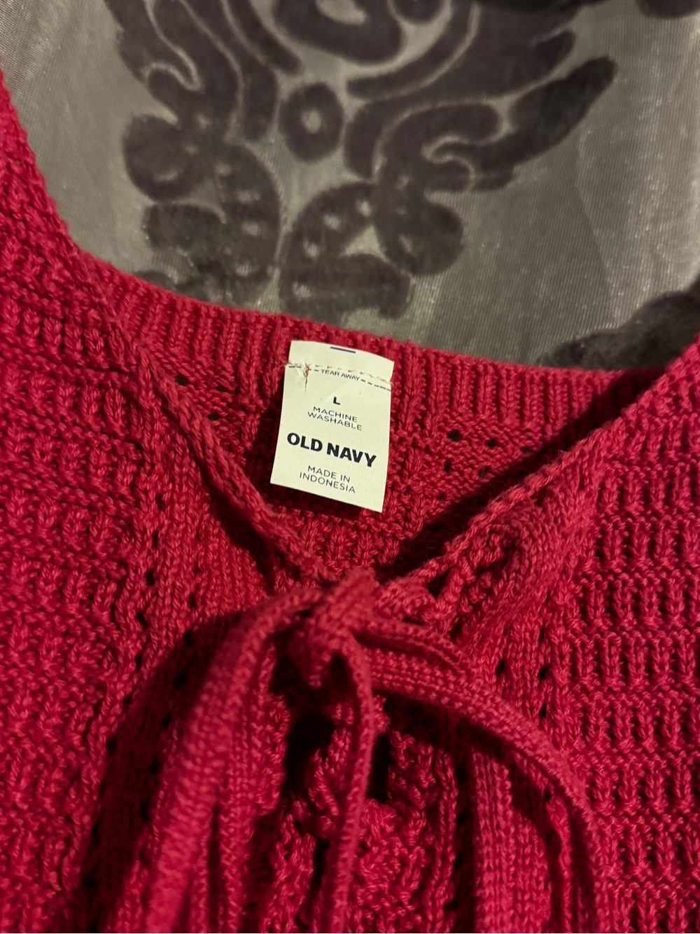 Old Navy Knit Tie-Front Crop Tank - Picture 3 of 6